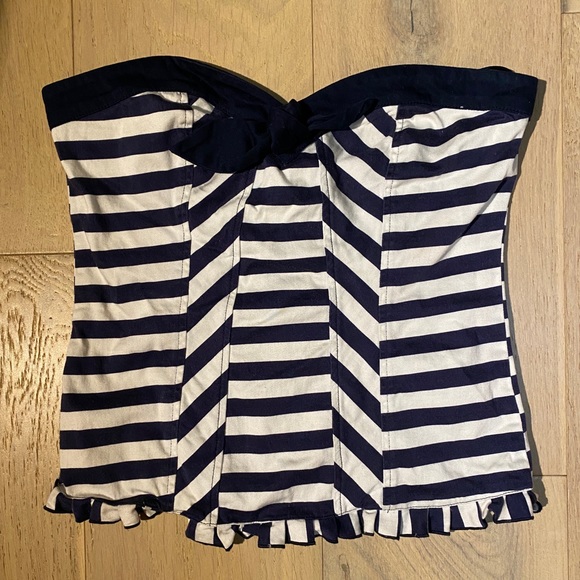 Forever 21 Strapless Stripped Top - Picture 1 of 2